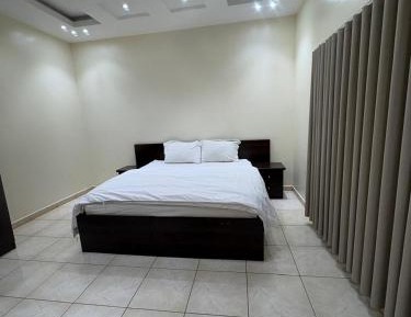Room #1715942702
