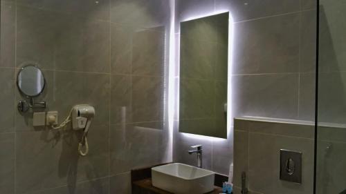 Double or Twin Room with Side Sea View
