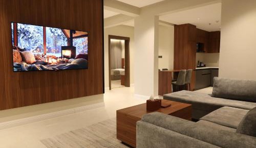 Two-Bedroom Suite