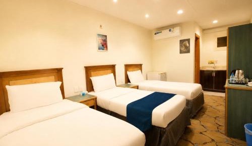 Economy Triple Room