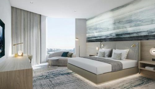 Deluxe King Room with Courtyard View