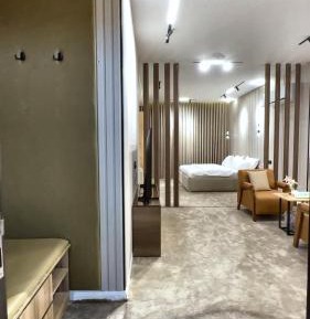Room #1715361101