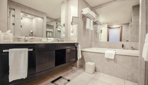 Two Bedroom Deluxe Apartment