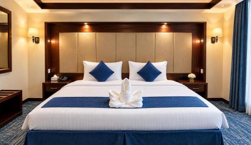 Twin Room with Private Bathroom