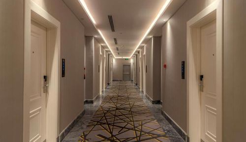 Deluxe Twin Room with City View
