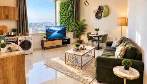 Deluxe One-Bedroom Apartment