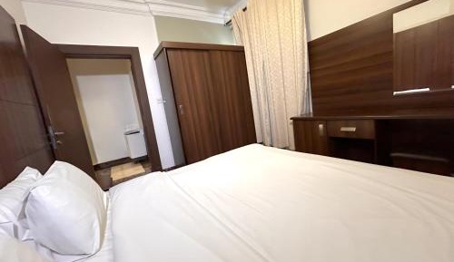 Two-Bedroom Suite