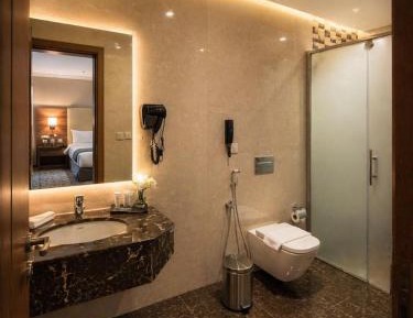 Large Twin Room