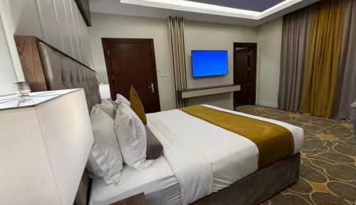 Three-Bedroom Suite