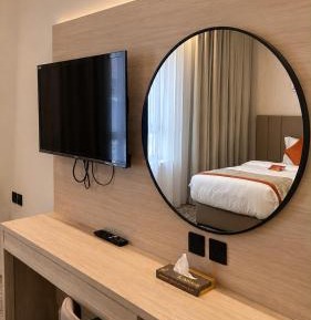Twin Room with Shared Toilet