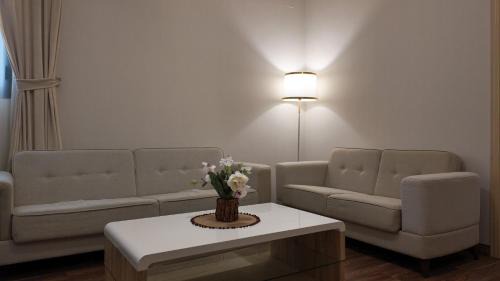 Standard Double Suite