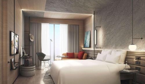 Superior King Room - City side