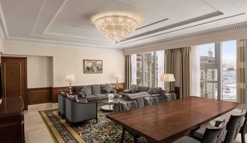 Two-Bedroom Executive King Suite