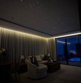 Junior Suite with Pool View