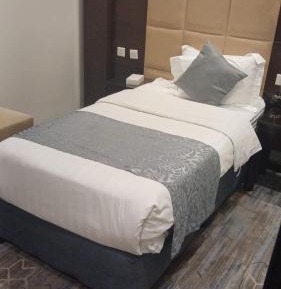 Economy Single Room