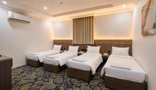 Deluxe Quadruple Room