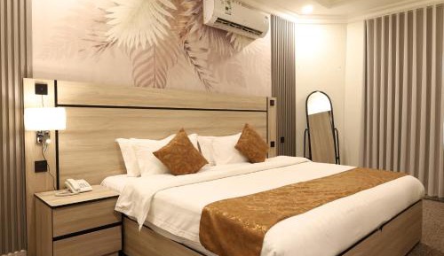 Executive Suite