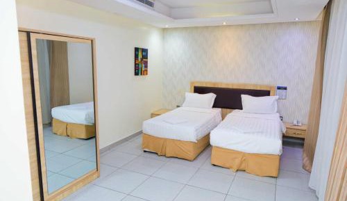 Deluxe Suite