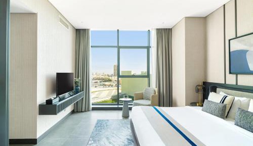 2 Bedroom City View with Balcony