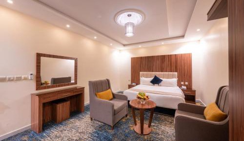 Deluxe King Room