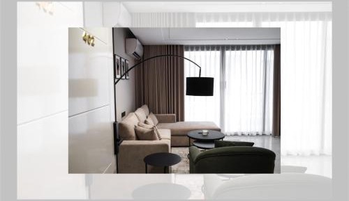 Three-Bedroom Apartment with Balcony