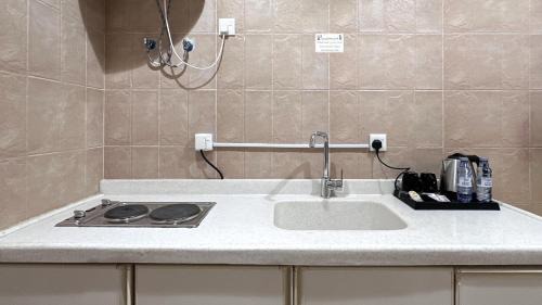 Deluxe King Suite