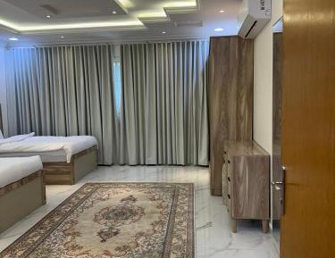 Family Two-Bedroom Apartment with View