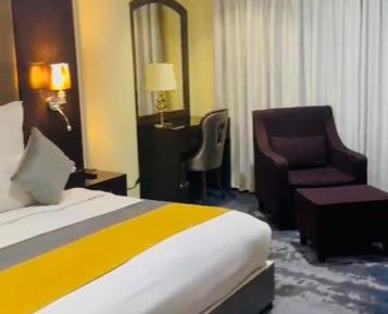 Standard King Room