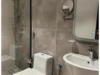 Studio Apartment with One Double Bed