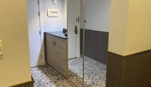 Deluxe Room (2 Adults + 1 Child)
