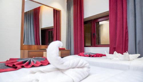 Basic Triple Room