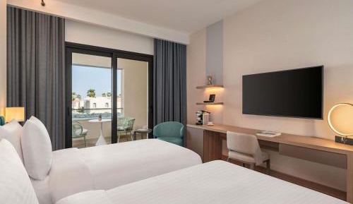 Premium Twin Room with Pool View