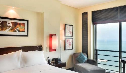 Luxury Room 1 Queen Bed - Sea View