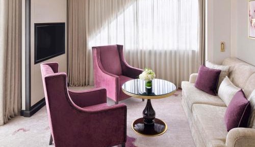 Diplomatic Suite