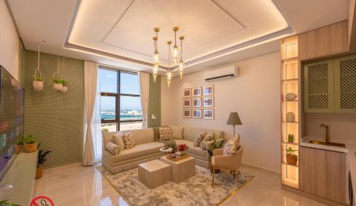 One-Bedroom Apartment with Sea View