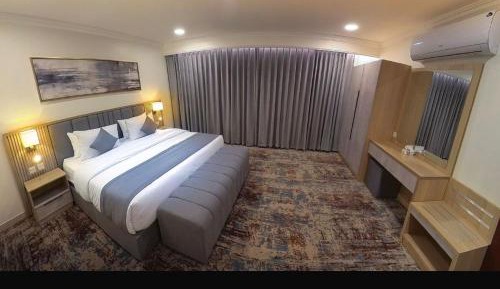 One-Bedroom Family Apartment