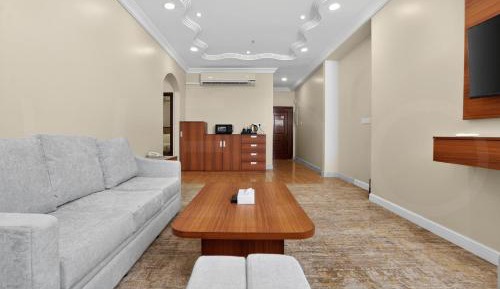 Two-Bedroom Apartment with Garden View