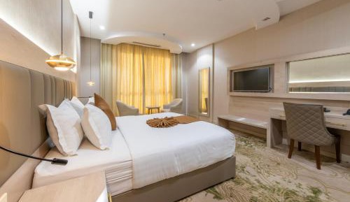 Standard King Room