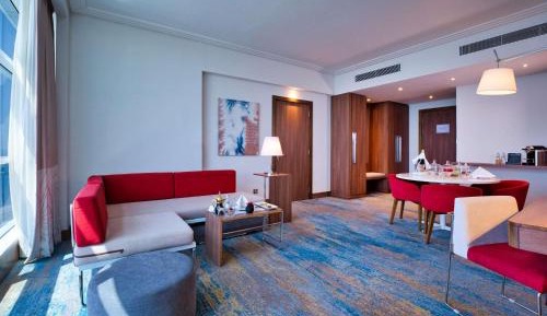 Superior Suite with pool view