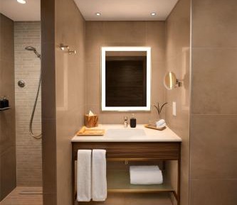 Deluxe Twin Room with Sea View