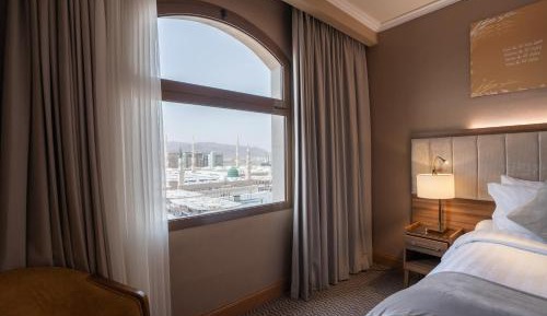 Deluxe King Room Haram View