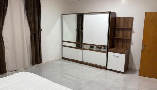 One-Bedroom Family Apartment