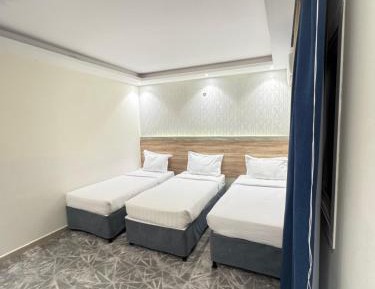 Triple Room with Private Bathroom