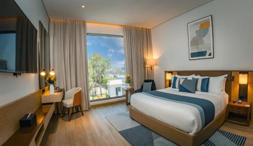 Standard King Room