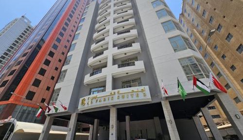 Deluxe Suite