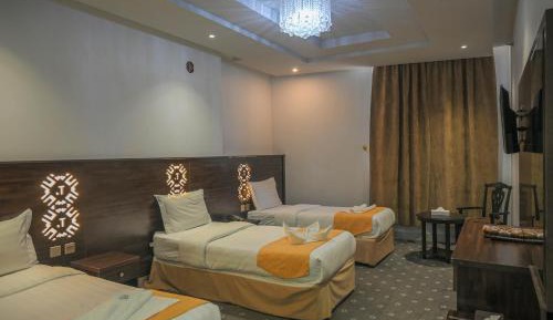Deluxe Suite