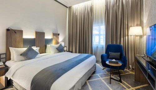 Standard King Room