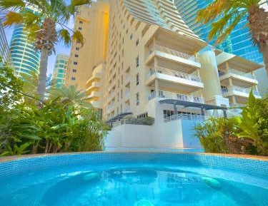 Two-Bedroom Deluxe Apartment with Balcony