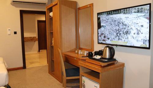 Suite with 5 Beds