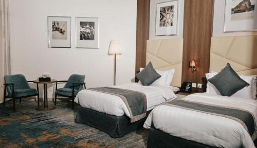 Deluxe King Room